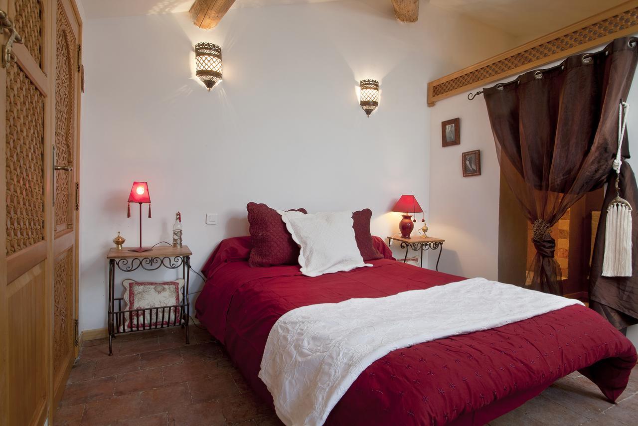 Chateau Sainte Colombe Bed & Breakfast ภายนอก รูปภาพ