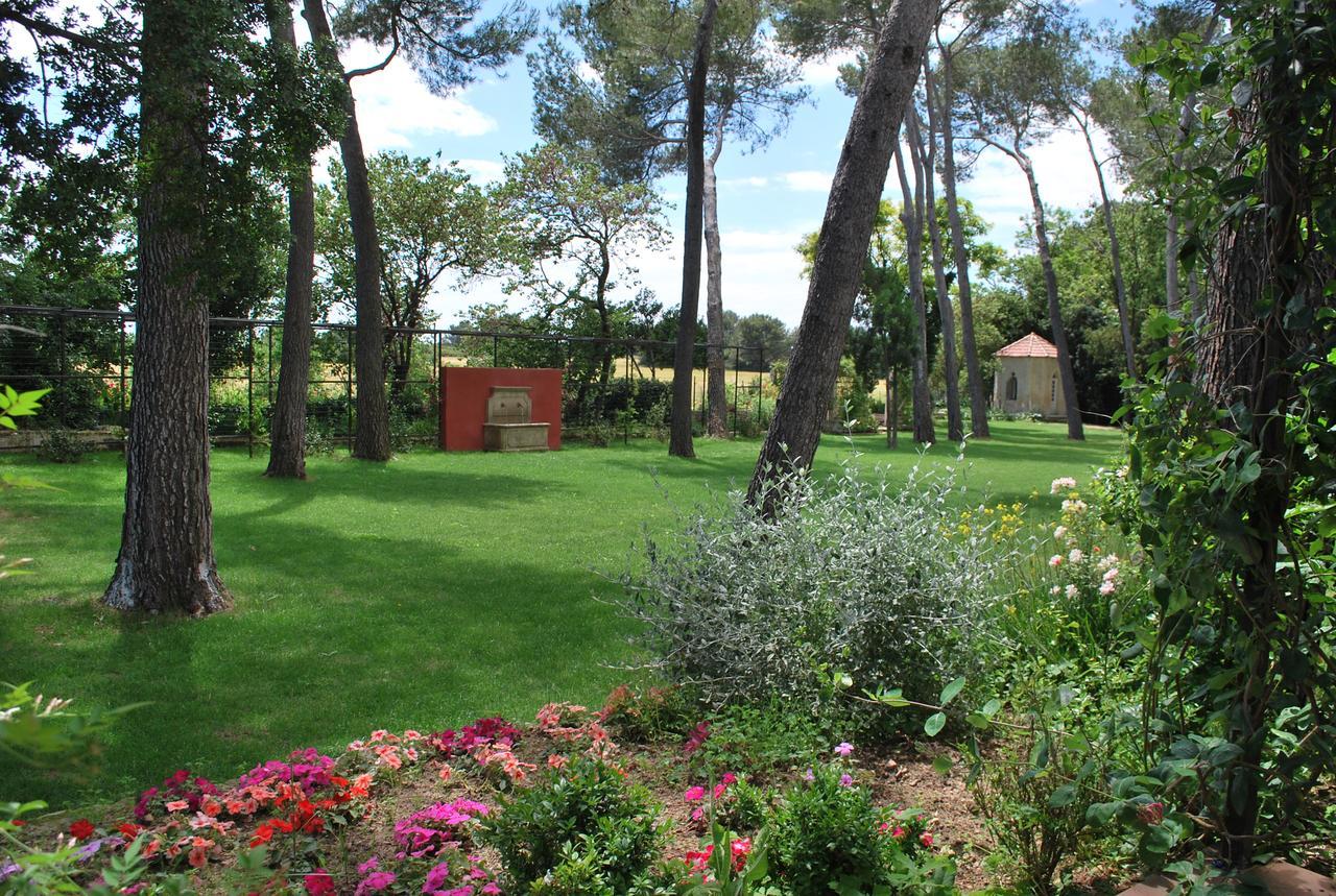 Chateau Sainte Colombe Bed & Breakfast ภายนอก รูปภาพ
