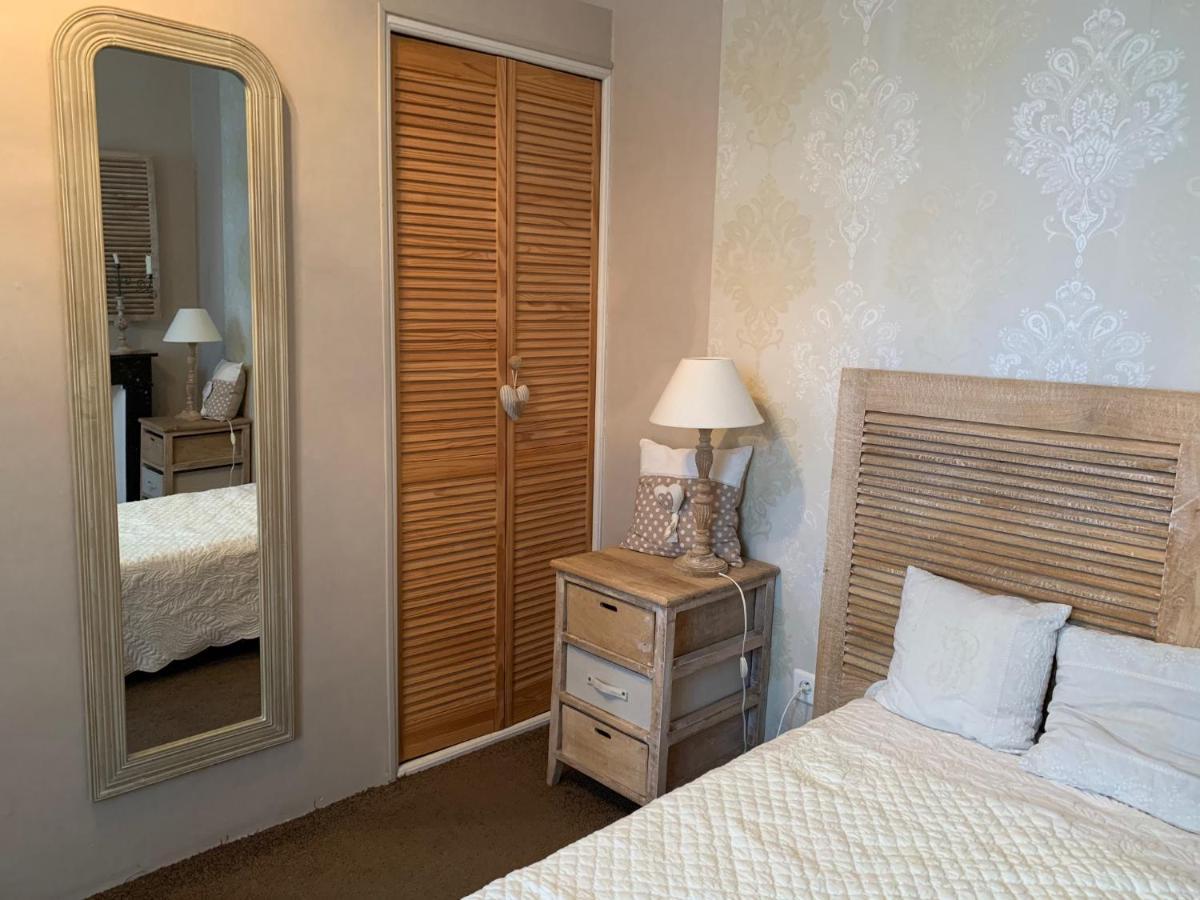 Chateau Sainte Colombe Bed & Breakfast ภายนอก รูปภาพ